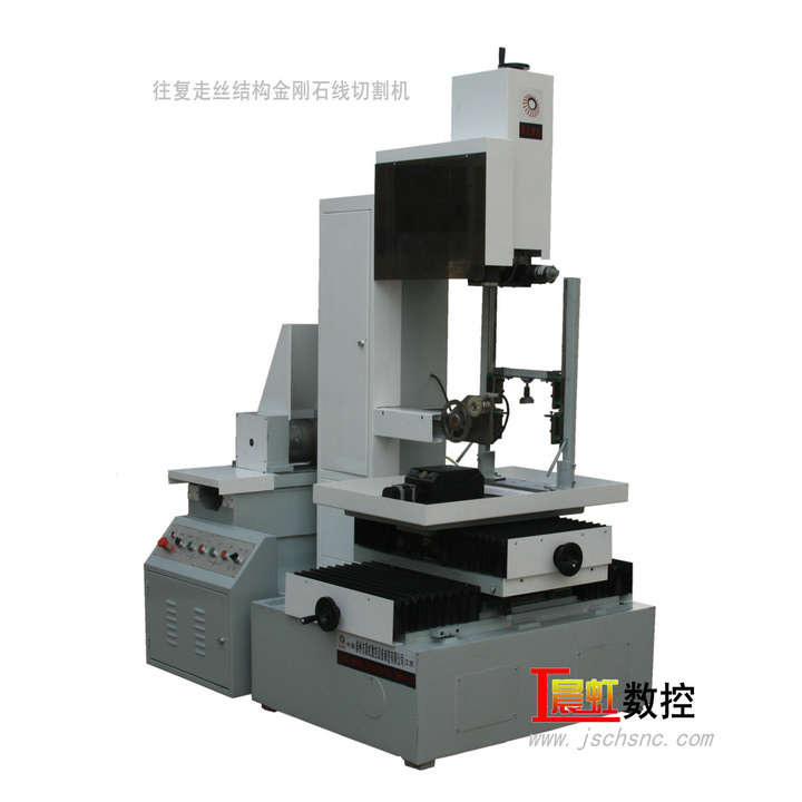 2009年12月晨虹CHSX5625型往復(fù)走絲運動式金剛石線切割機(jī)

